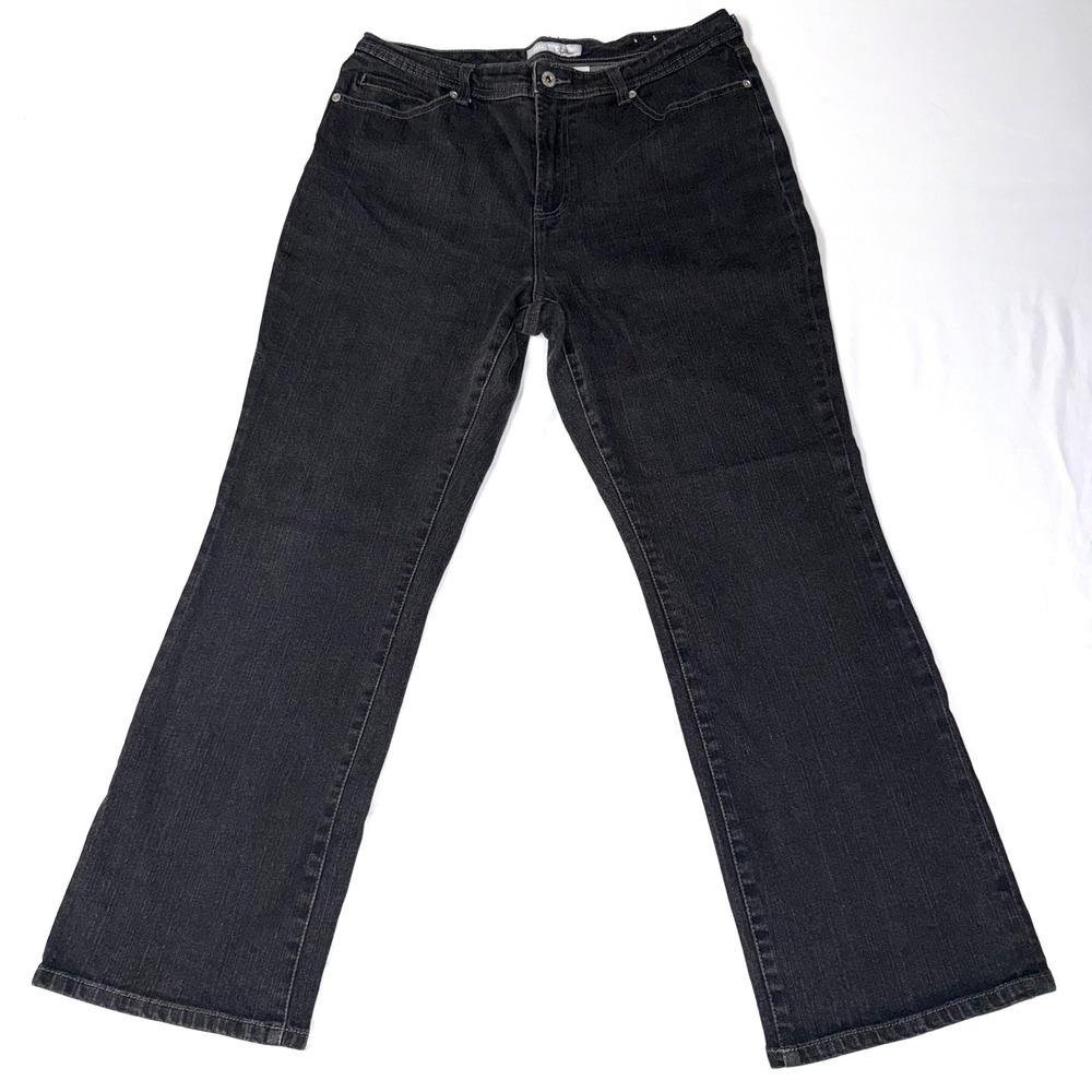 Chico's Platinum Black Bootcut Jeans WMS Size 2 Short Stretch Mid Rise Dark Wash